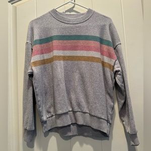 American eagle sweater size XS, color is gray, pink, white, and light brown